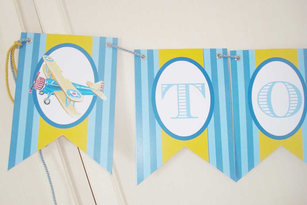 Vintage Airplanes Banner ...