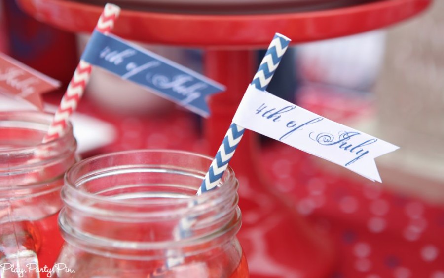 4th-of-july-straws-1-of-1